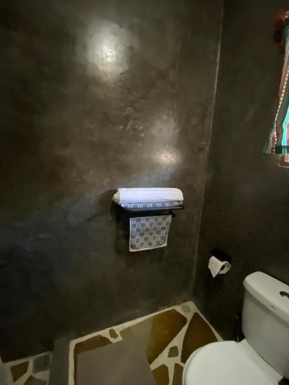 Bed and Breakfast Red Land House Watamu Exterior foto